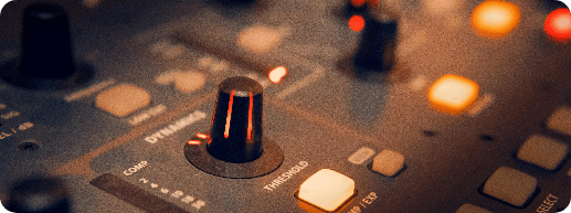 Audio mixing console